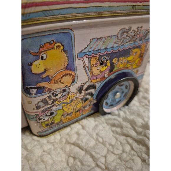 Vintage Tin Truck Bank Bear Canister Rolling Wheels 1990 - Picture 2 of 6